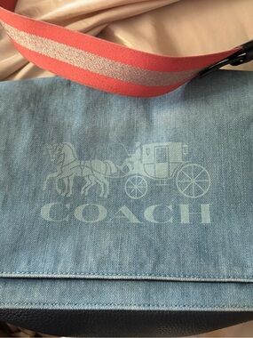 Coach Coral Leather Patch Crossbody Interior Detail